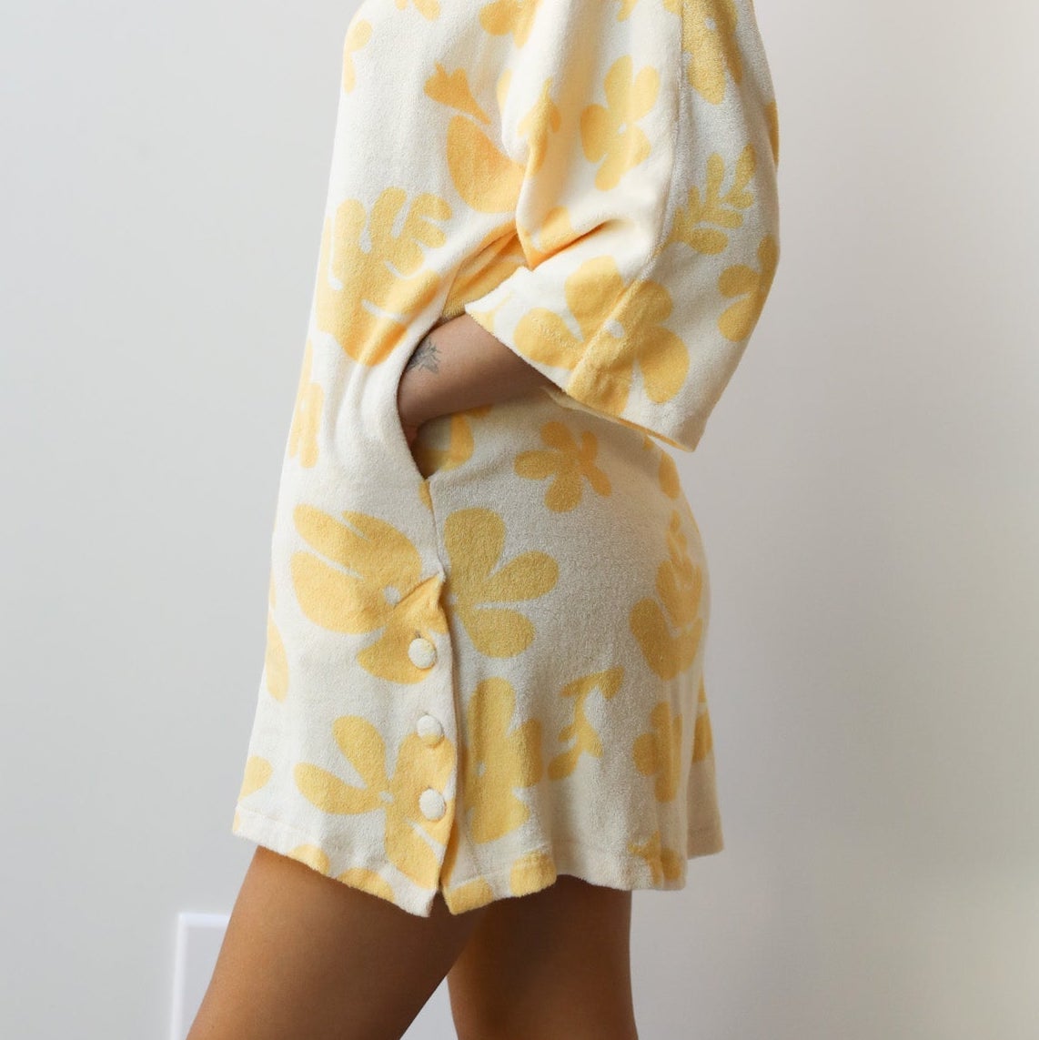 Sample Sale [SS22]