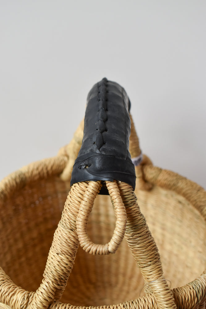 
                  
                    Natural Mini Round Basket (rubber handle)
                  
                