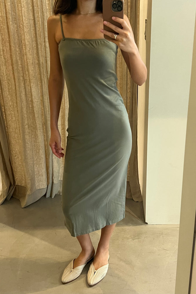 
                  
                    CS Simple Dress
                  
                