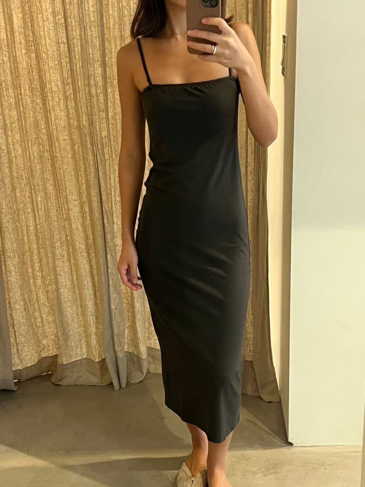 
                  
                    CS Simple Dress
                  
                