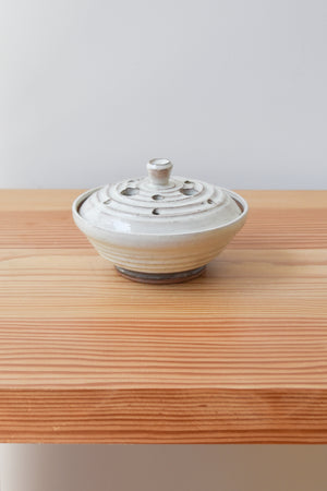 
                  
                    Kyoyaki Flat Incense Burning Bowl
                  
                