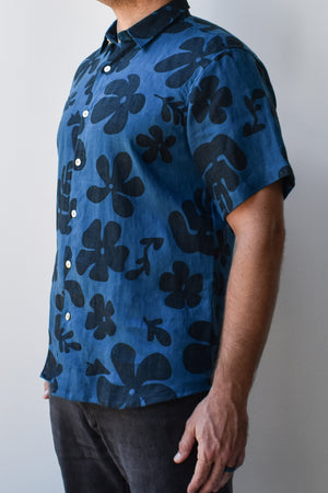 
                  
                    Men's Linen S/S Shirt - Pua Kenikeni
                  
                